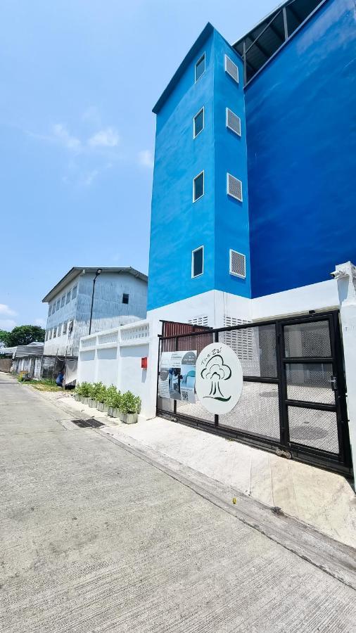 The Zai Apartment Ban Krathum Lom Exterior photo